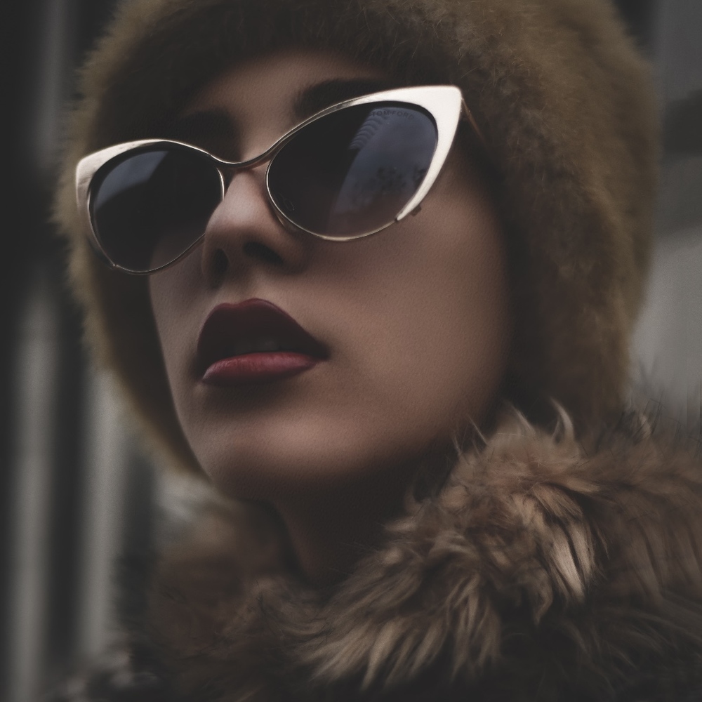 Meet your Posher, Val